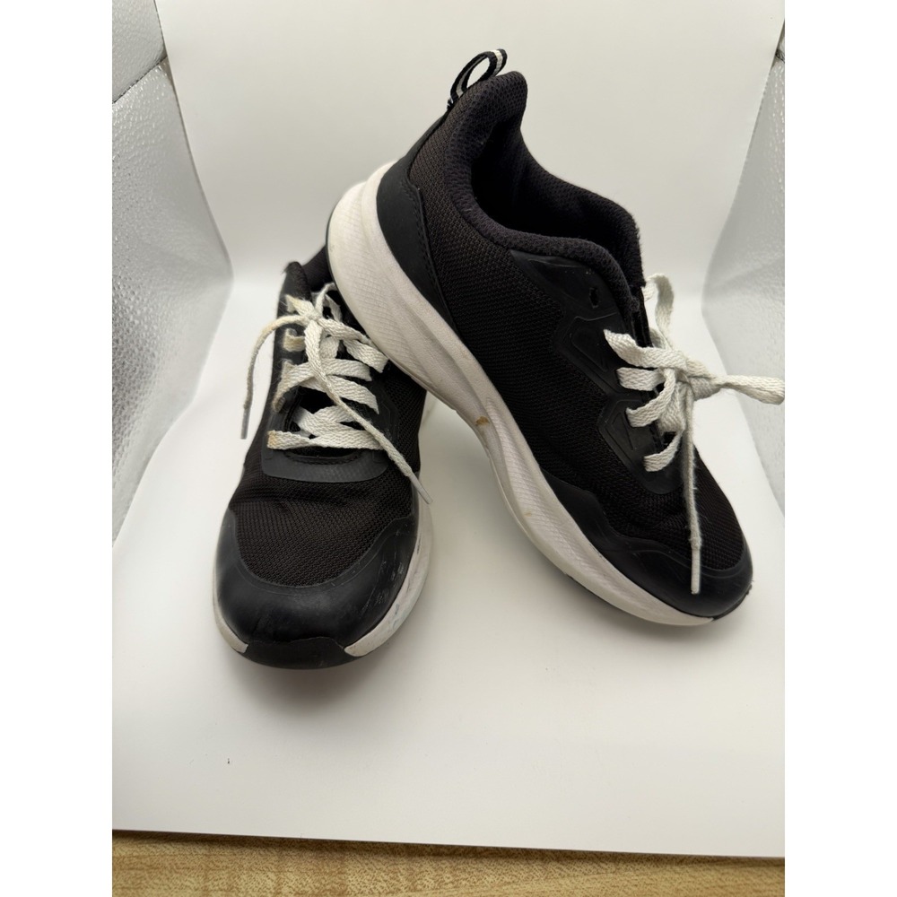 Athletic Wear Boys Youth Size 1 Black White Lace Up Running Athletic Sneakers